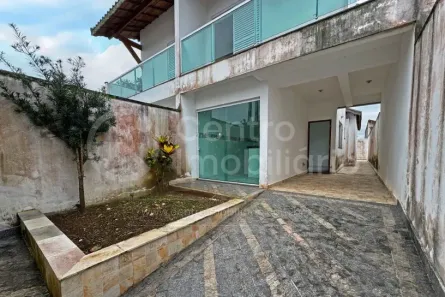 Casa com 3 Quartos à venda, 68m² no Parque Balneario Oasis, Peruíbe