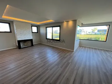 Casa de Condomínio com 3 Quartos à venda, 284m² no Laranjal, Pelotas