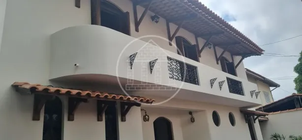 Sobrado com 4 Quartos à venda, 250m² no Jardim Umuarama, São Paulo
