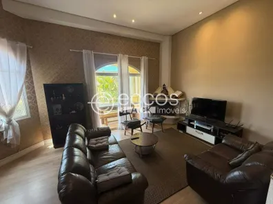 Casa de Condomínio com 3 Quartos para alugar, 250m² no Alphaville - Lagoa dos Ingleses, Nova Lima