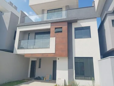 Casa de Condomínio com 3 Quartos à venda, 140m² no Fanny, Curitiba