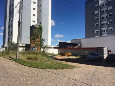 Lote/Terreno à venda, 720m² no Pioneiro, Caxias do Sul