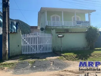 Sobrado com 4 Quartos para alugar, 120m² no Sapé, Ubatuba