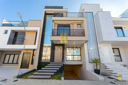 Casa com 3 Quartos à venda, 217m² no Pinheirinho, Curitiba
