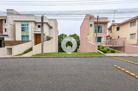 Lote/Terreno à venda, 275m² no Abranches, Curitiba
