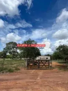 Fazenda/Sítio com 2 Quartos à venda, 35000m² no , Três Marias