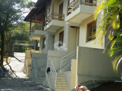 Casa de Condomínio com 3 Quartos à venda, 131m² no Cavalhada, Porto Alegre