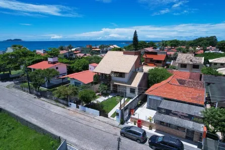 Casa com 5 Quartos à venda, 225m² no Armação do Pântano do Sul, Florianópolis