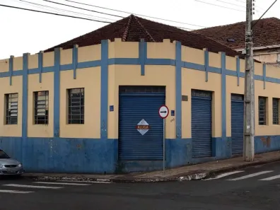 Sala Comercial para alugar, 274m² no CENTRO, Sertanópolis