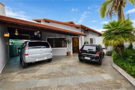 Casa com 3 Quartos à venda, 155m² no Parque Turistico, Peruíbe