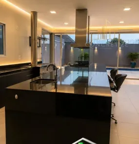 Casa de Condomínio com 4 Quartos para venda ou aluguel, 650m² no Residencial Villa Lobos, Bauru