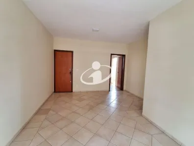 Apartamento com 3 Quartos para alugar, 80m² no Umuarama, Uberlândia