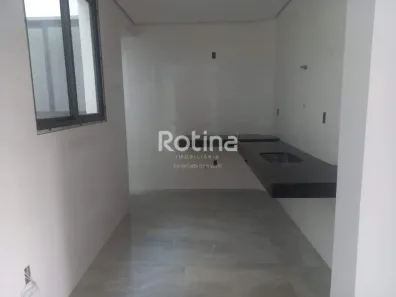 Apartamento com 3 Quartos à venda, 81m² no Santa Mônica, Uberlândia