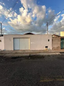 Casa com 2 Quartos à venda, 66m² no Santa Rosa, Teresina