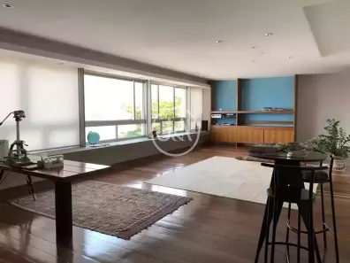 Apartamento com 4 Quartos à venda, 240m² no Lagoa, Rio de Janeiro