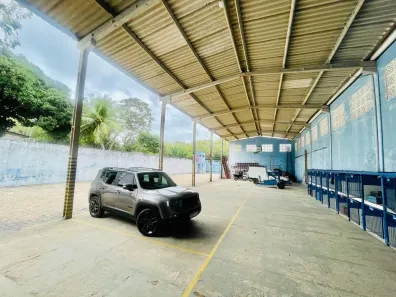 Galpão/Depósito/Armazém com 6 Quartos para alugar, 700m² no Candelária, Natal