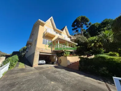 Casa de Condomínio com 4 Quartos à venda, 200m² no Retiro, Petrópolis