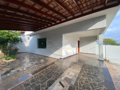Casa com 4 Quartos à venda, 200m² no Chácara Machadinho I, Americana
