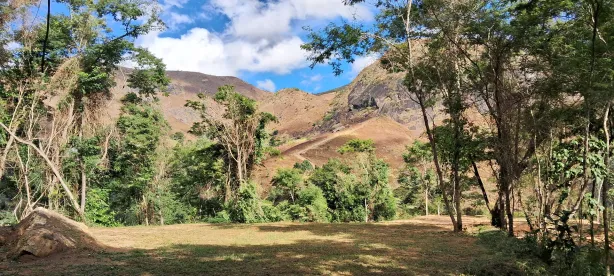 Lote/Terreno à venda, 828m² no Posse, Petrópolis