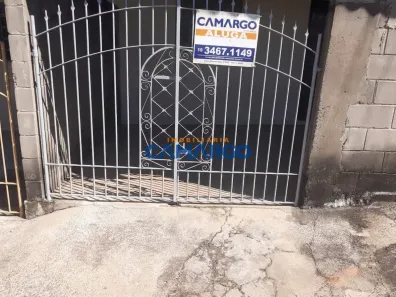 Casa com 2 Quartos para alugar, 70m² no Monte Carlo, Americana