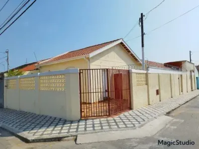 Imóvel Comercial com 11 Quartos à venda, 200m² no Centro, Taubaté