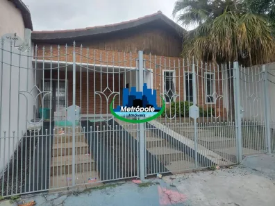 Casa com 3 Quartos à venda, 240m² no Jardim Almeida Prado, Guarulhos