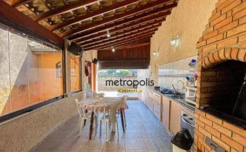 Sobrado com 3 Quartos à venda, 126m² no Jardim Cristiane, Santo André