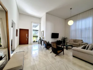 Casa de Condomínio com 4 Quartos à venda, 216m² no São Pedro, Juiz de Fora