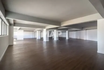 Ponto Comercial à venda, 830m² no Portão, Curitiba
