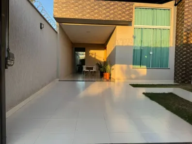 Casa com 3 Quartos à venda, 140m² no Setor Maysa, Trindade