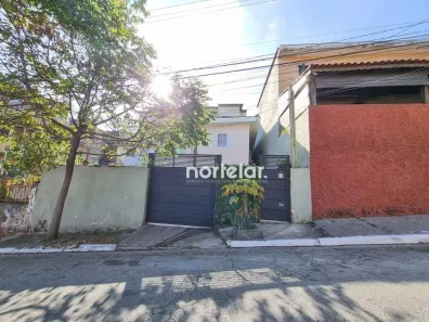 Casa com 3 Quartos à venda, 140m² no Vila Yara, São Paulo