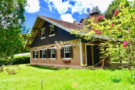 Casa com 5 Quartos à venda, 223m² no Vila Capivari, Campos do Jordão