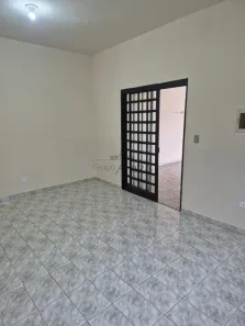 Casa com 3 Quartos para alugar, 168m² no Parque Industrial, São José dos Campos