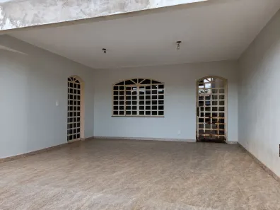 Casa com 4 Quartos à venda, 250m² no Ceilândia Sul, Brasília