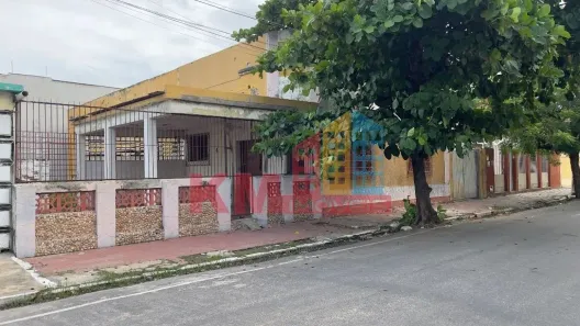 Casa com 3 Quartos à venda, 402m² no Centro, Mossoró