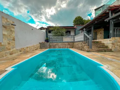 Casa com 2 Quartos à venda, 150m² no Jardim Leblon, Belo Horizonte