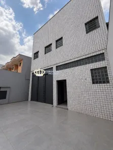 Galpão/Depósito/Armazém à venda, 700m² no Jardim Triana, São Paulo