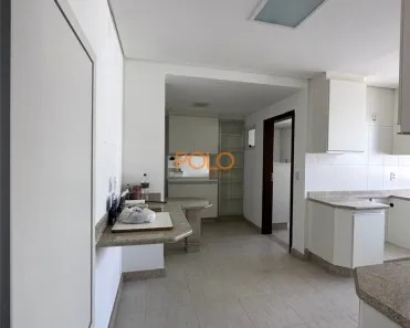 Apartamento com 4 Quartos para alugar, 185m² no Patrimônio, Uberlândia