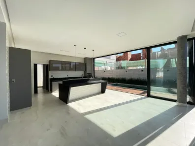 Casa de Condomínio com 3 Quartos à venda, 226m² no Residencial Goiânia Golfe Clube, Goiânia