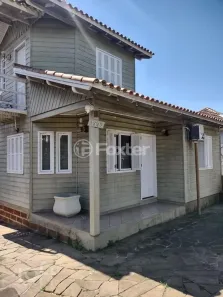 Casa com 2 Quartos à venda, 150m² no Tristeza, Porto Alegre