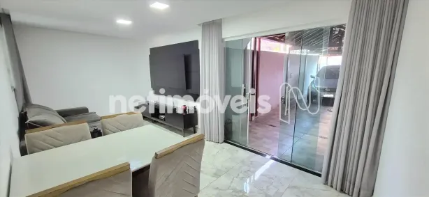 Casa com 2 Quartos à venda, 141m² no Vale das Orquídeas, Contagem