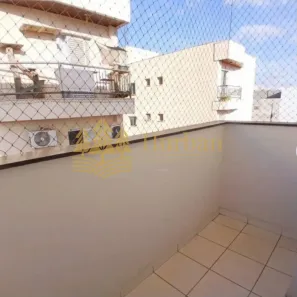 Apartamento com 3 Quartos para alugar, 80m² no Santa Mônica, Uberlândia
