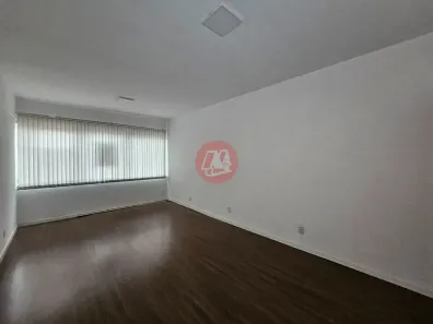 Sala Comercial à venda, 30m² no Centro Histórico, Porto Alegre