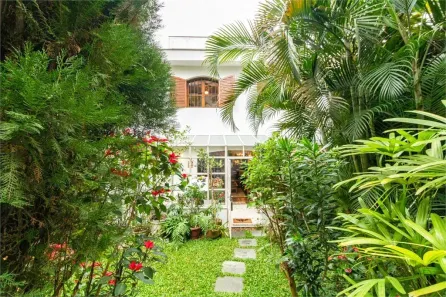 Sobrado com 4 Quartos à venda, 423m² no Vila Madalena, São Paulo