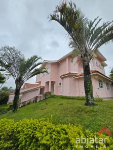Sobrado com 4 Quartos para alugar, 500m² no Jardim Lambreta, Cotia