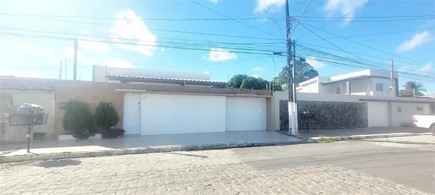 Casa com 4 Quartos à venda, 270m² no Gruta de Lourdes, Maceió