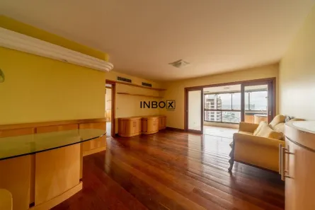 Apartamento com 3 Quartos para alugar, 139m² no Bela Vista, Porto Alegre