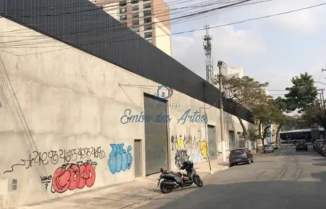 Galpão/Depósito/Armazém à venda, 3300m² no Cambuci, São Paulo