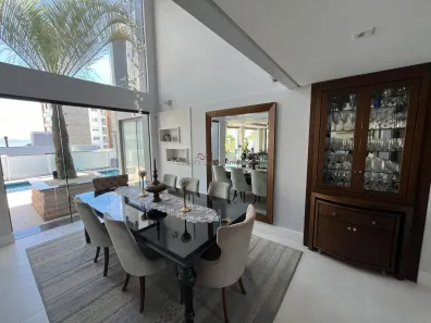 Casa com 5 Quartos à venda, 585m² no João Paulo, Florianópolis