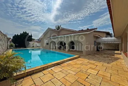 Casa com 3 Quartos à venda, 335m² no , Peruíbe